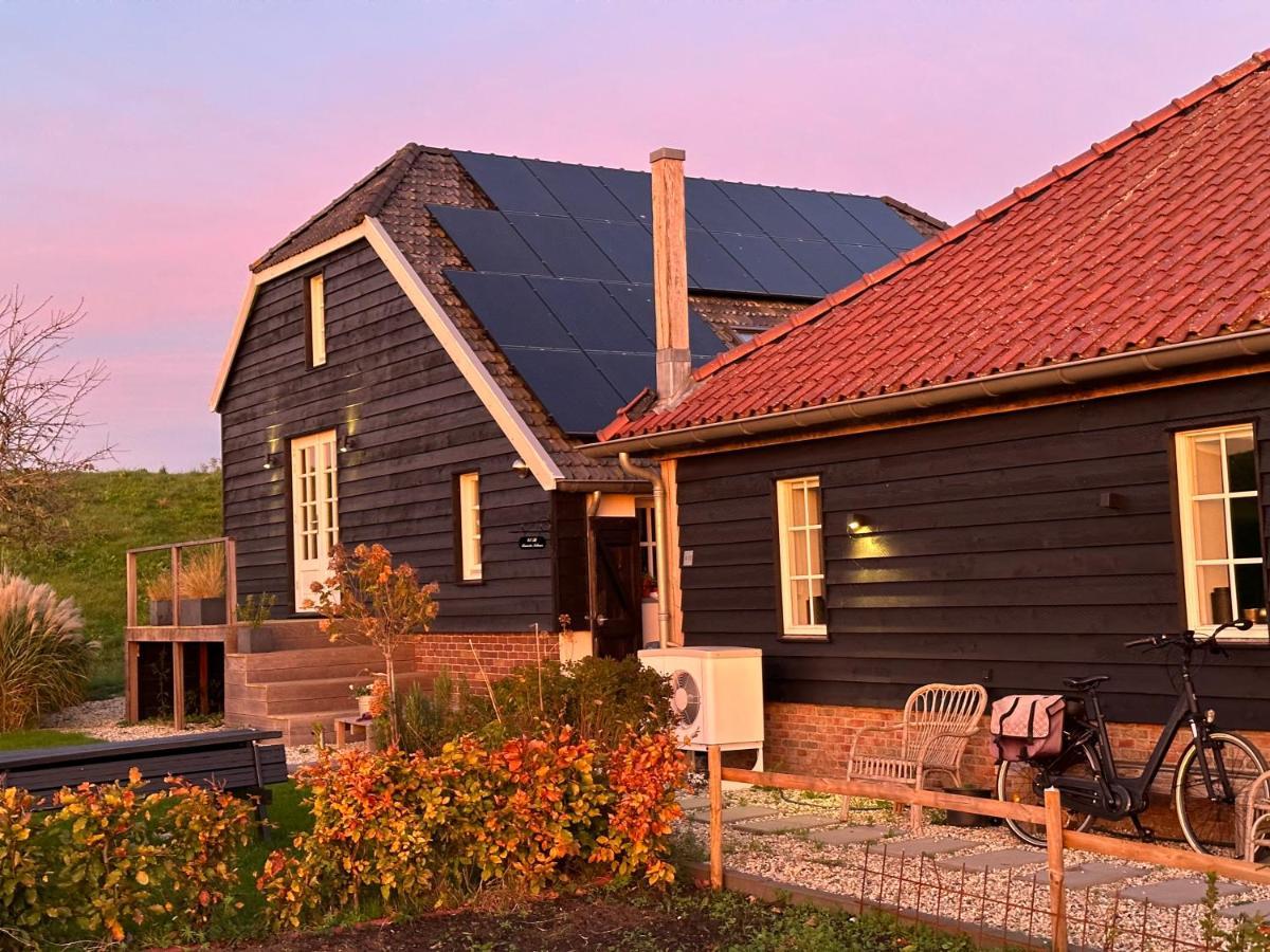 Het Spoel - The Black Barn Кулемборг Екстериор снимка